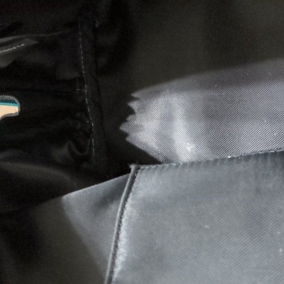 Disney/Loungefly Little Mermaid Bag - Picture 8 of 15